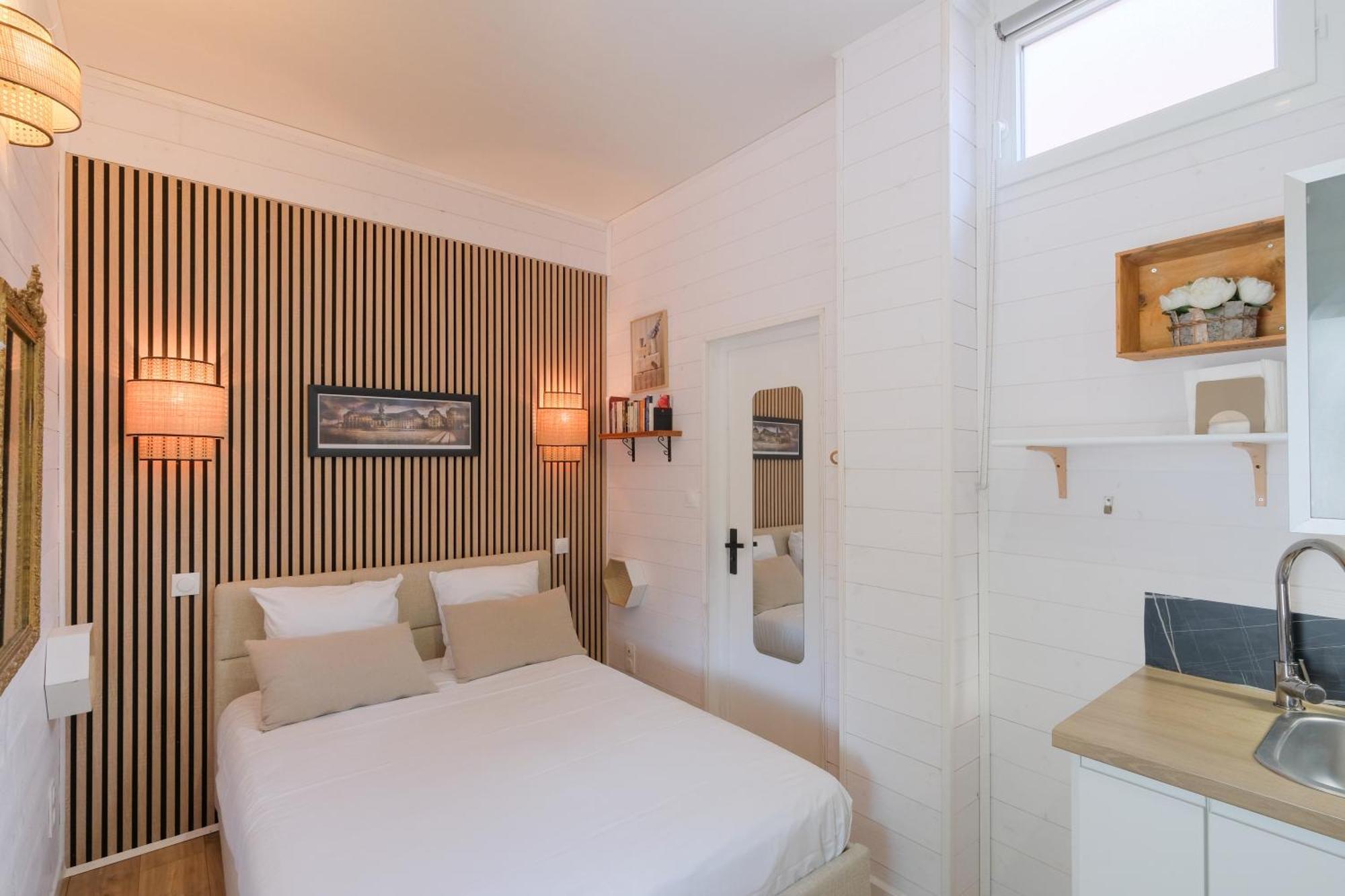 Les Suites D'Alienor, Suite Jasmin Pessac Exterior foto